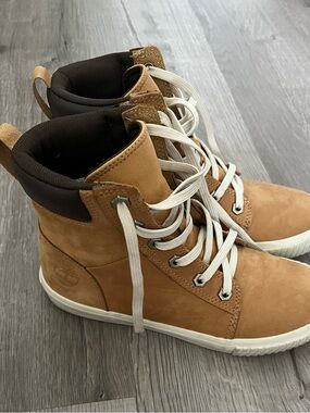 Timberland Skyla Bay Boots